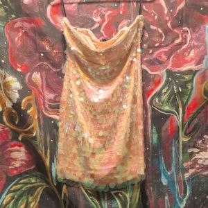 NWOT Pink / peach BEBE S strapless dress w/ iridescent sequins.